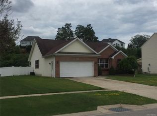 2767 Christopher Blvd, Hamburg, NY 14075