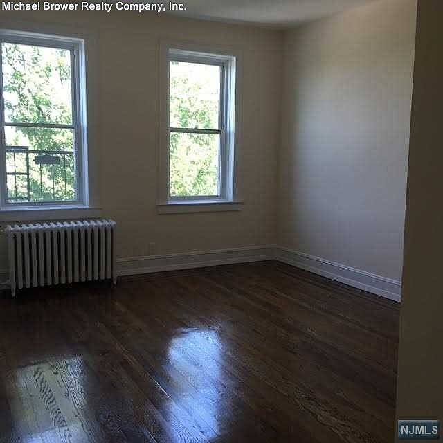 2nd image of 407 Highland Ave APT B4