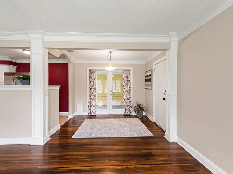 Dining/Kitchen
