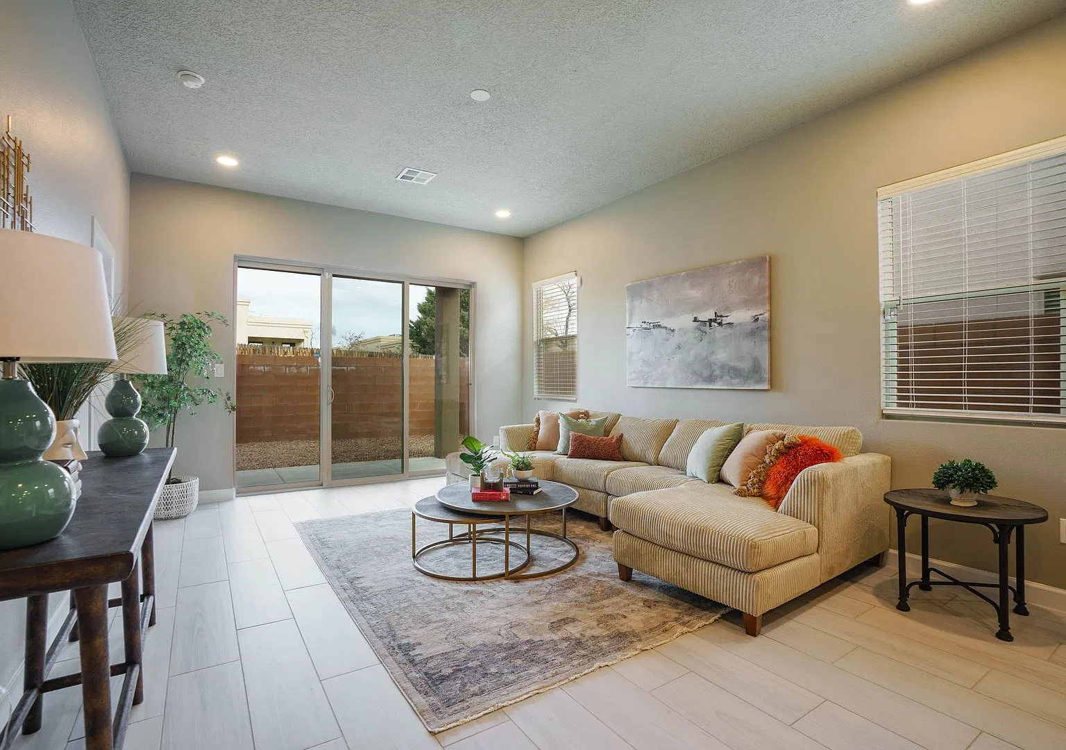 Beautiful Home in Rio Rancho — Photo 3