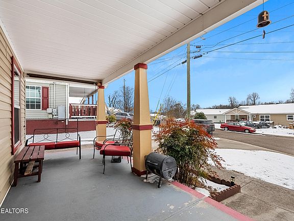 4th image of 4138 Mission Bell Ln