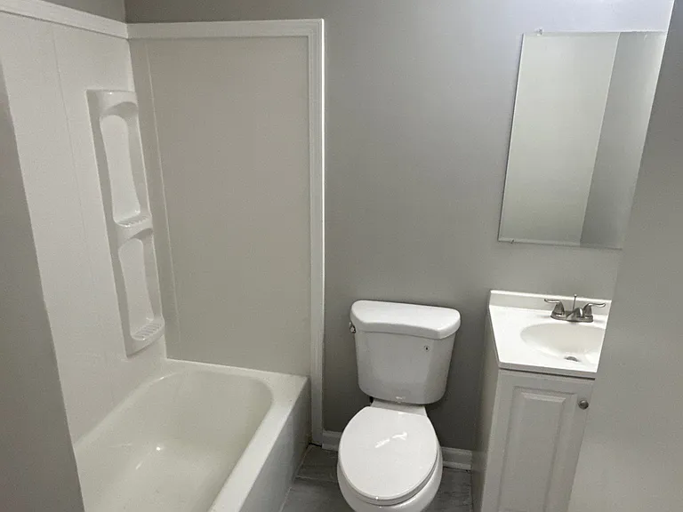 3931 Callahan Dr — Photo 7
