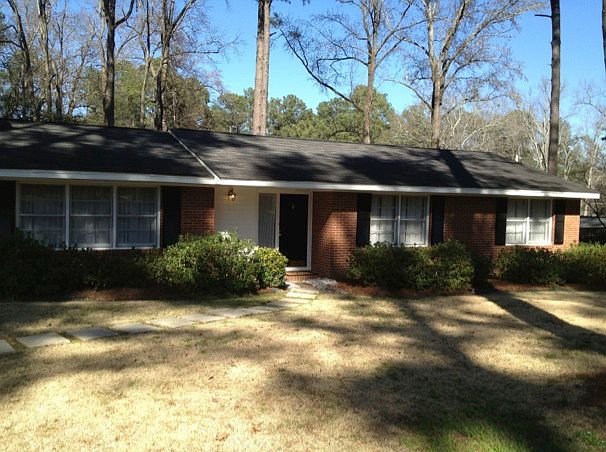 1st image of 3135 Westminster Dr
