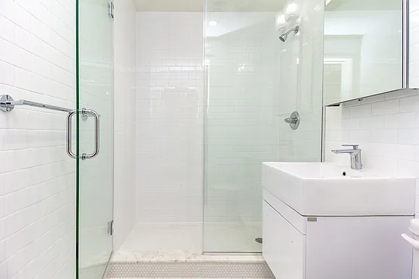 Rented by Dallien Realty Limited Liability Company | media 17