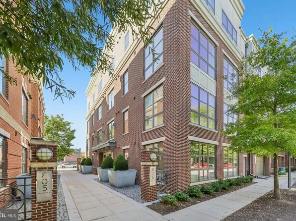 815 N Patrick St Unit 212, Alexandria, VA 22314