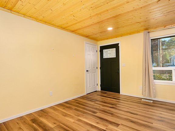 5th image of 863 98th St S