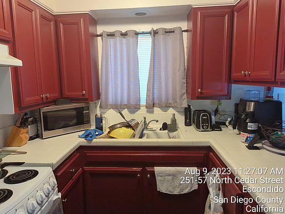 4th image of 251-257 N Cedar St