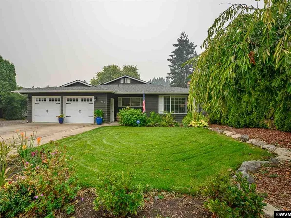 813 Marie Ave, Newberg, OR 97132