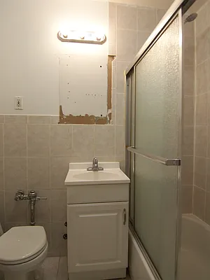 Rented by Oxford Property Group | media 9