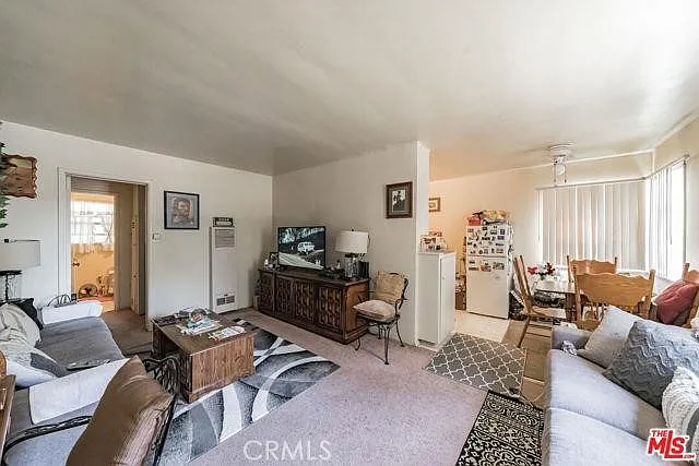 241 E Washington Blvd #2 — Photo 1