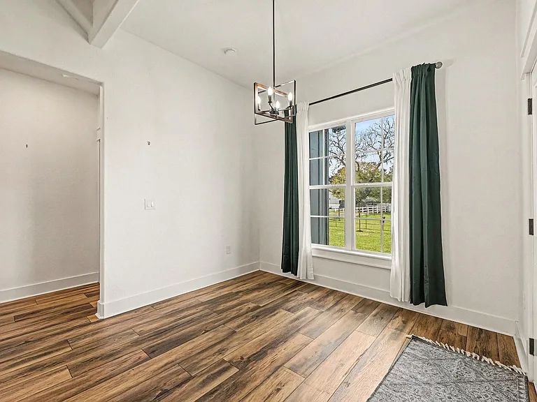 444 Mill Rd — Photo 13