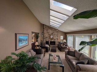 1498 Chamberlain Dr, North Vancouver, BC V7K1P6