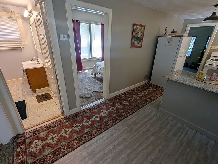 3008 Oak St #1 — Photo 2