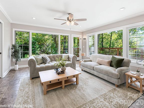 3rd image of 175 Mimosa Rd