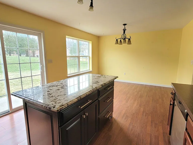 192 Old Schoolhouse Ln — Photo 17