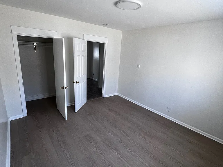 1501 S Garfield Ave — Photo 9