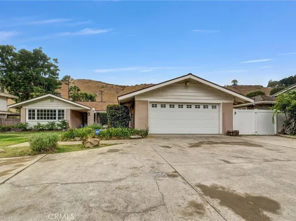 125 Lilac Ln, Brea, CA 92823