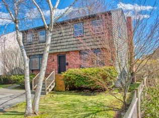 16 Dennett Rd, Marblehead, MA 01945