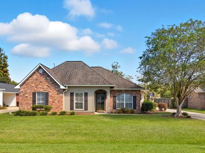 14504 Lake Crossing Dr, Gonzales, LA, 70737