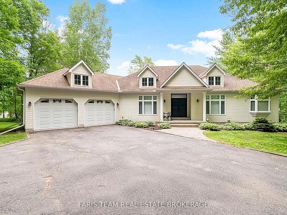 5th image of 1037 Rockcastle Rd