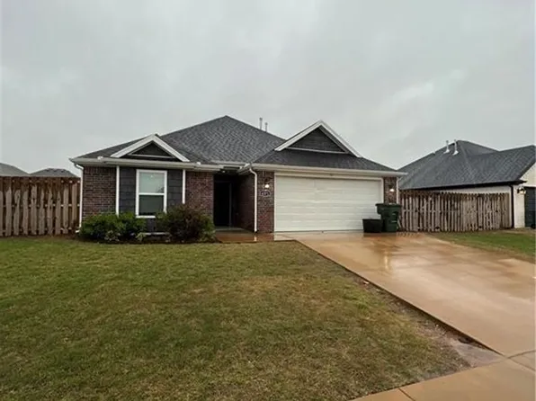 4371 W Barhem Dr, Fayetteville, AR 72704