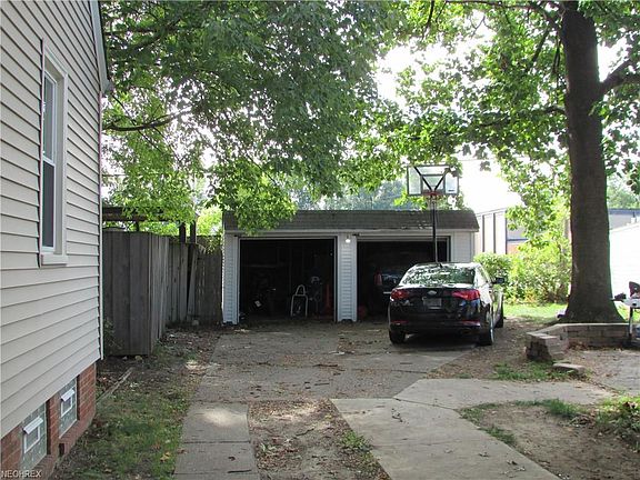 5th image of 5003 Albertly Ave