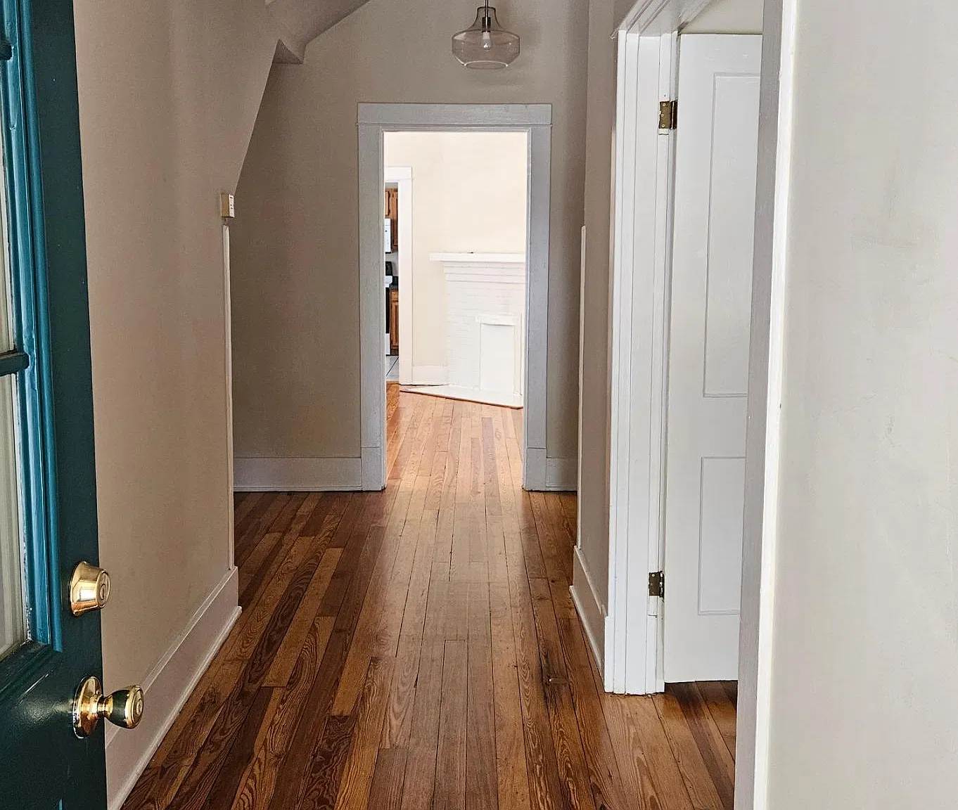 2 bed, 1275 sqft, $1,400 — Photo 3