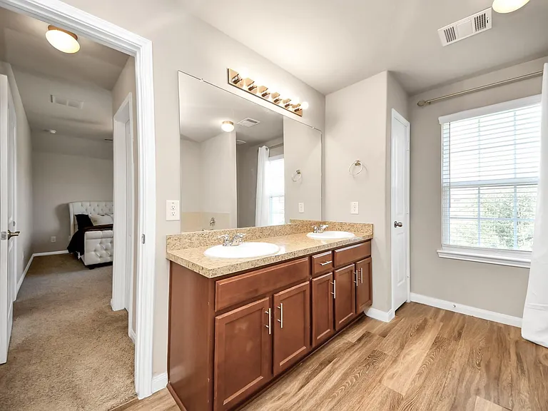 18611 Cooper Ravine Way — Photo 24