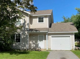 1 Guadalcanal Dr, Brunswick, ME 04011