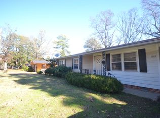 1112 Chestnut St, Magnolia, AR 71753