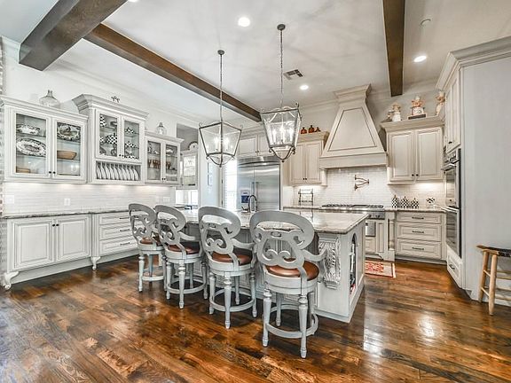 4th image of 4 Burkhart Forest Ct