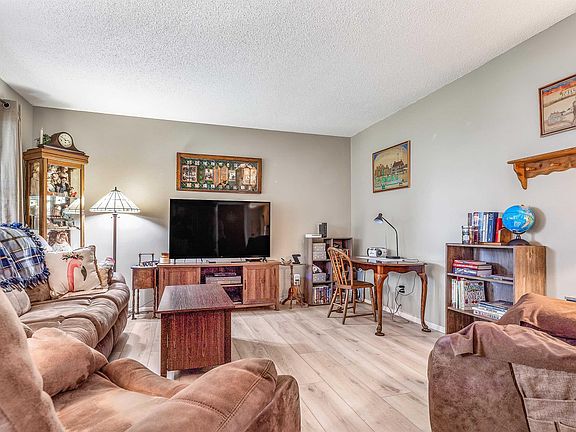4th image of 3702 Kirkfield Dr