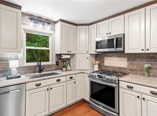 211 Caboose Ln, Woodstock, GA 30189