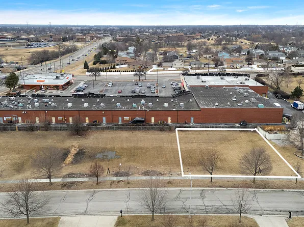 7946 172nd Pl, Tinley Park, IL 60477