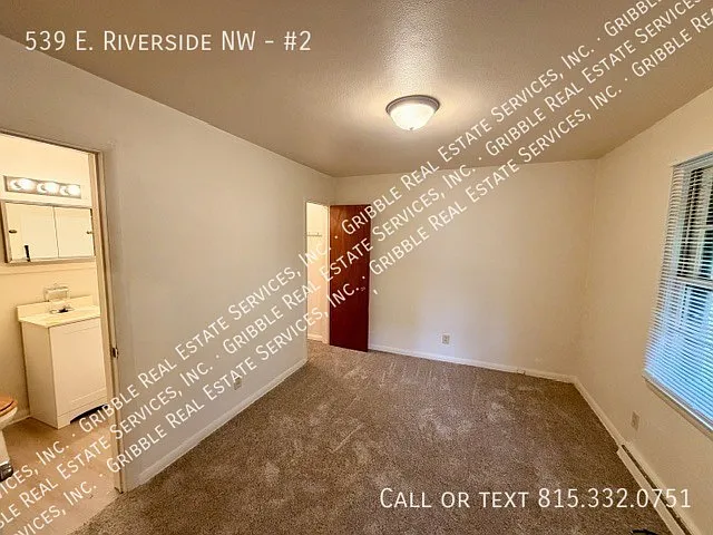 539 E Riverside Blvd NW #2 — Photo 7