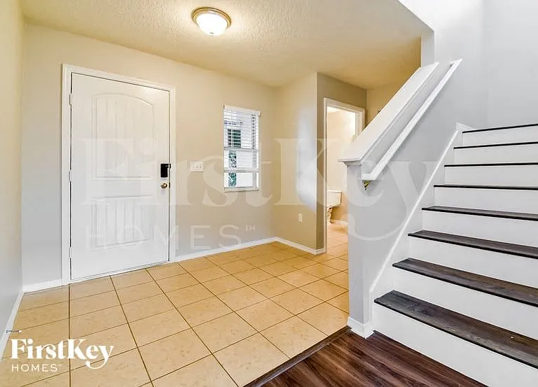 13509 Laranja St — Photo 2
