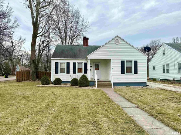 115 E Michigan Ave, Jacksonville, IL 62650