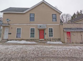 222 N Perry St, Johnstown, NY 12095