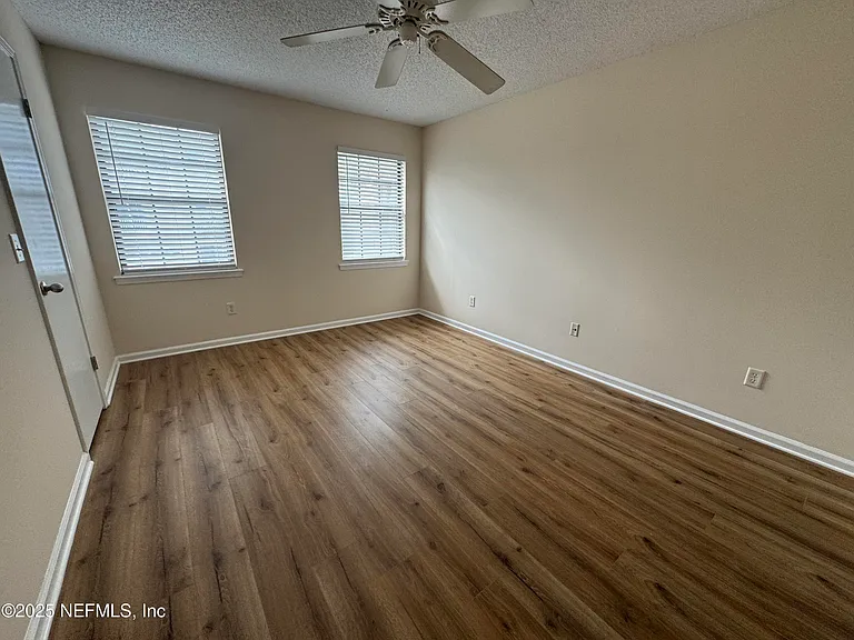 2075 Gail Ave — Photo 15