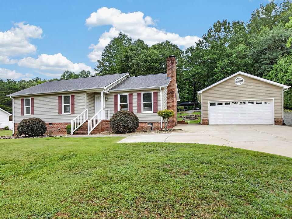 1st image of 3572 Brown Rd
