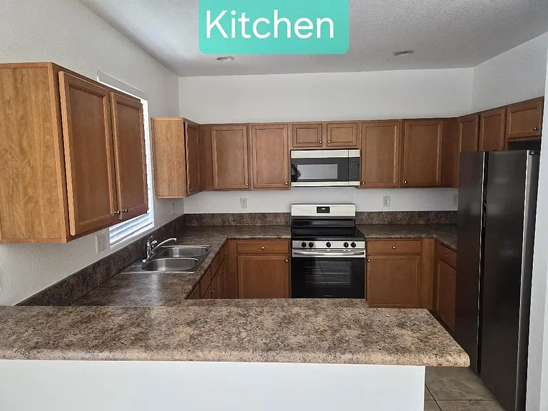 11329 SW 233rd St — Photo 4