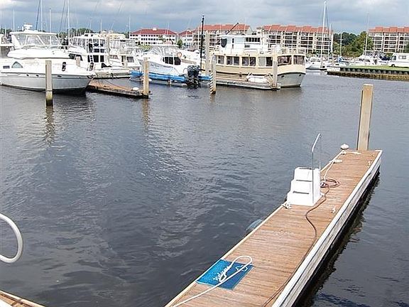 3rd image of 4603 Lightkeepers Way #N-1 Lightkeeper's Marina