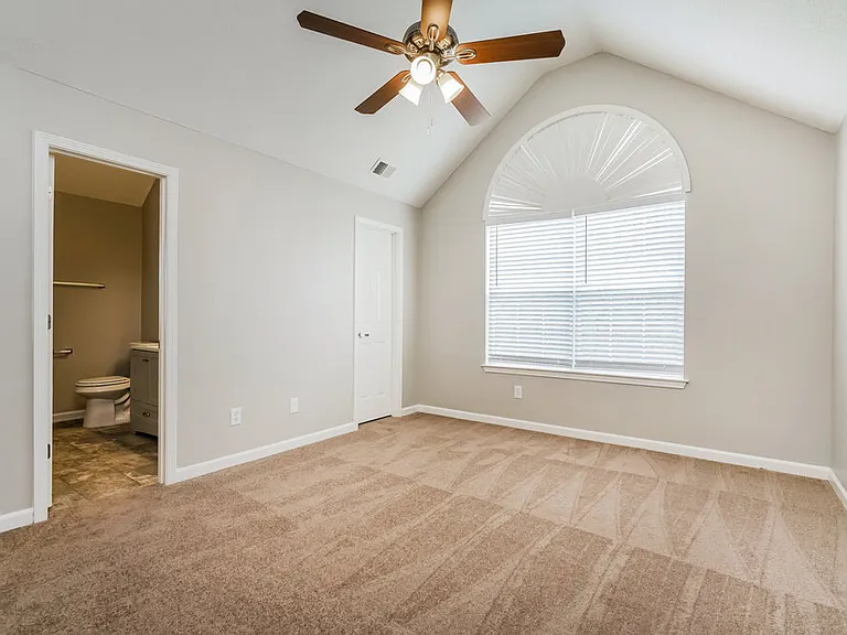 2780 Highland Hill Pkwy — Photo 11