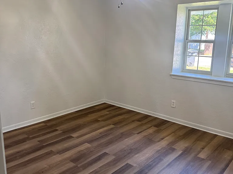 5605 Briargrove Dr — Photo 13