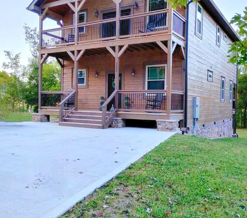 1st image of 3132 Cherokee Valley Dr