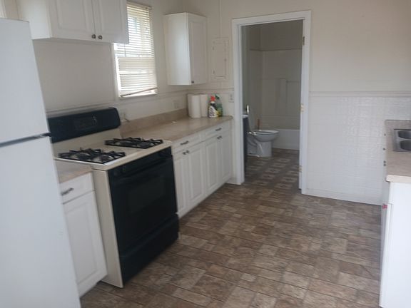2nd image of 29 Montague St