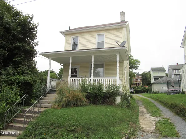 105 N 13th Ave, Altoona, PA 16601