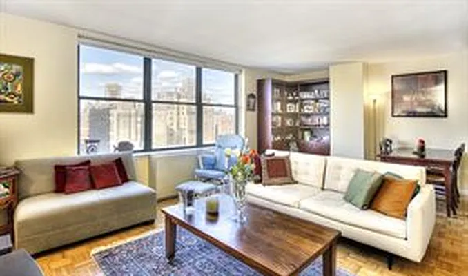 Rented by Douglas Elliman | media 25