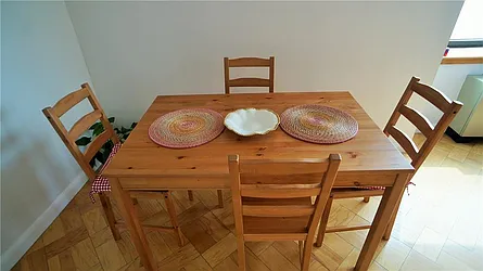 Rented by R New York