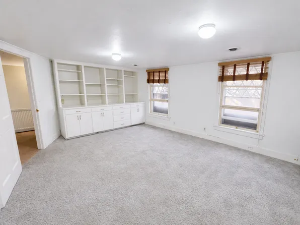 409 W State St Floor 2, Ithaca, NY 14850